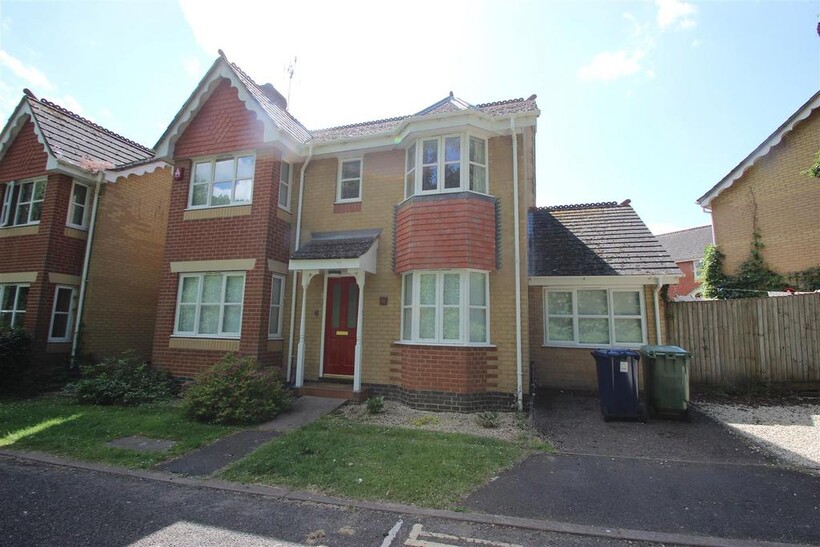 Mileway Gardens, Headington 7 bed house to rent - £5,096 pcm (£1,176 pw)