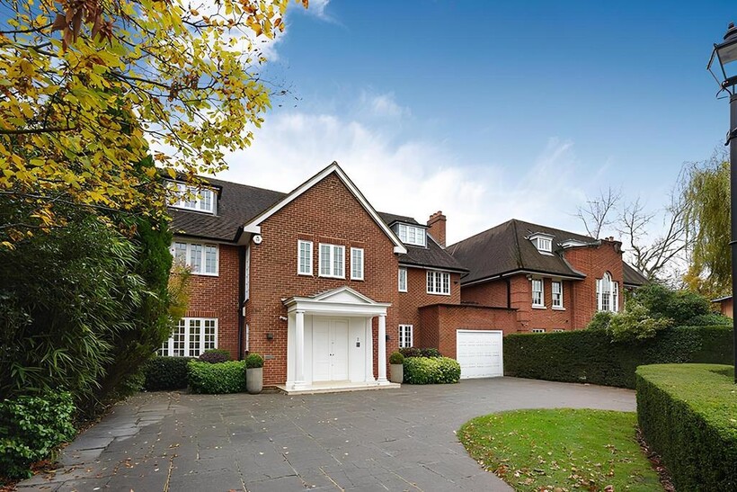 Winnington Close, Hampstead Garden... 8 bed house to rent - £19,500 pcm (£4,500 pw)