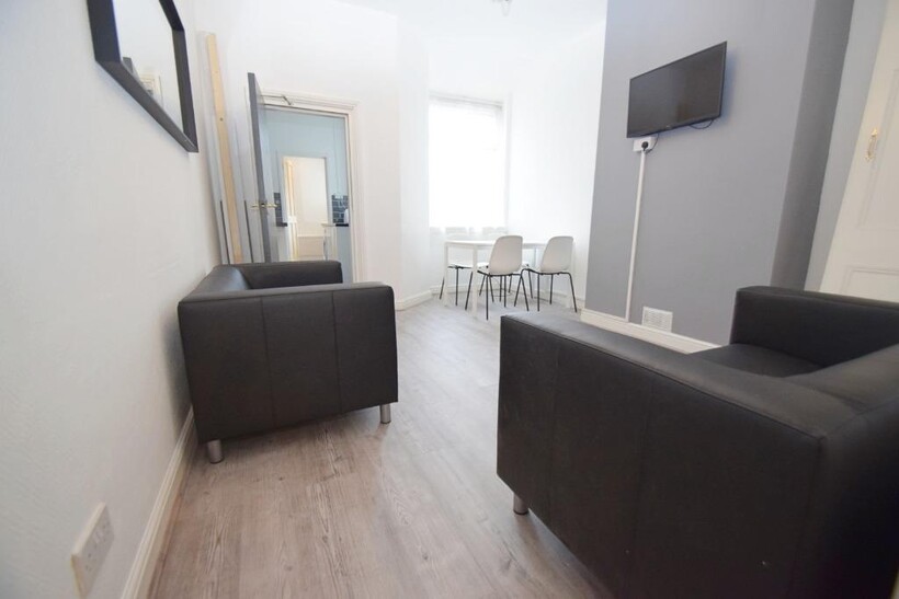 Spencer Road, Stoke-On-Trent ST4 3 bed house share to rent - £390 pcm (£90 pw)