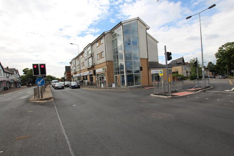 Parkfield House, North Road, Cardiff 2 bed apartment to rent - £950 pcm (£219 pw)