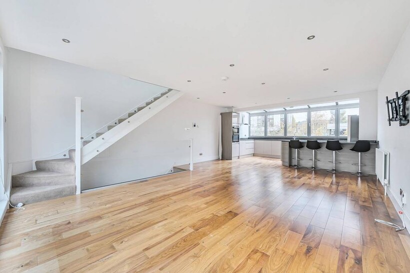 King Henrys Road, Primrose Hill... 5 bed house to rent - £6,751 pcm (£1,558 pw)