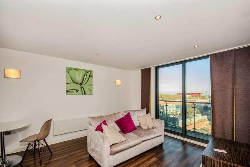 C9d00bb0-e870-43f8-b