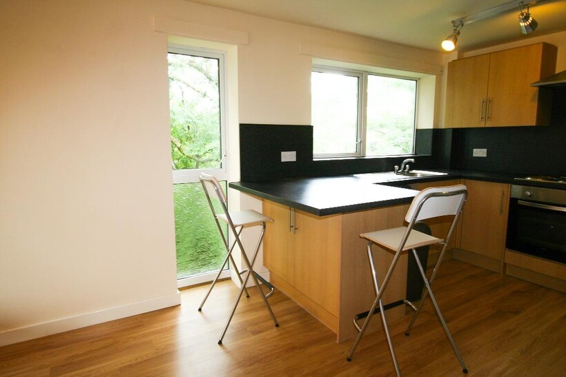Slade Lane, Manchester M19 1 bed flat to rent - £845 pcm (£195 pw)