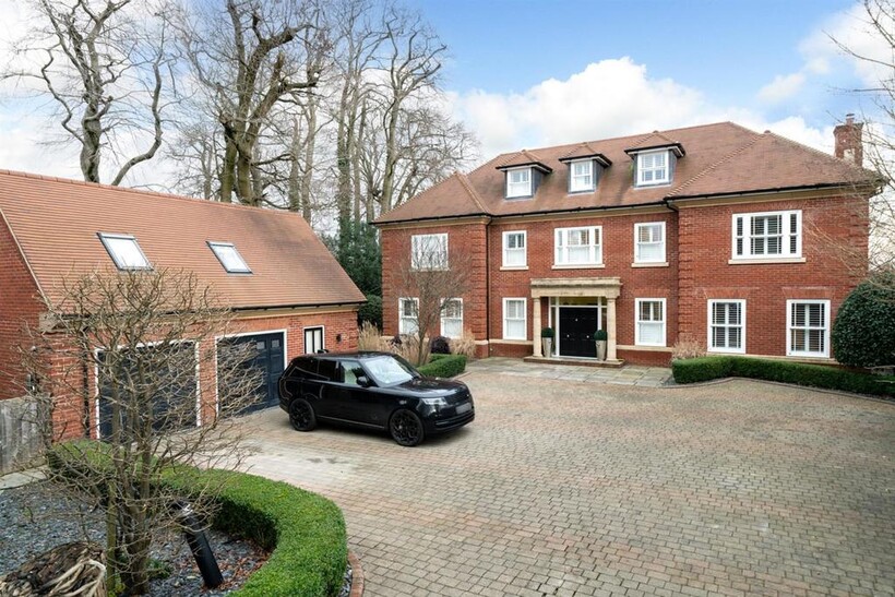 Sheethanger Lane, Hemel Hempstead HP3 6 bed detached house to rent - £7,850 pcm (£1,812 pw)