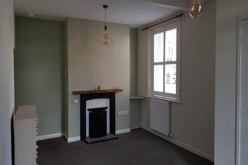 Market Hill, Wigton 2 bed end of terrace house to rent - £720 pcm (£166 pw)