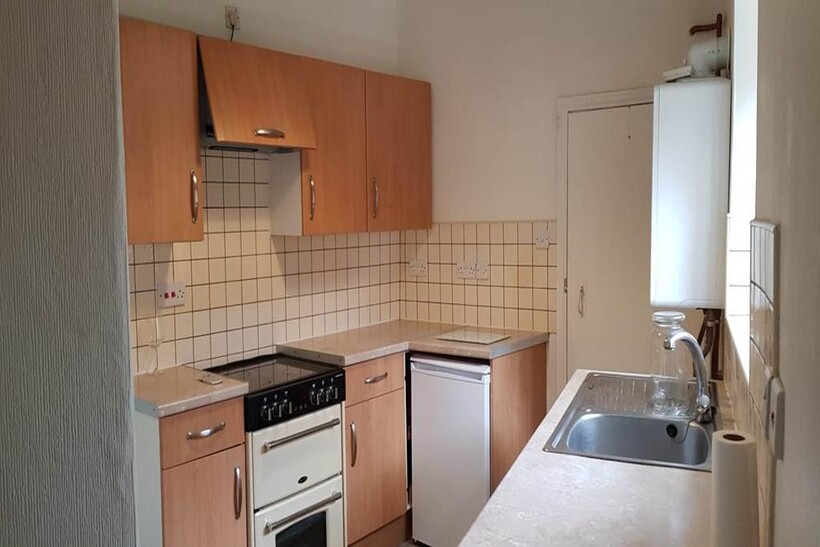 Market Hill, Wigton 2 bed end of terrace house to rent - £720 pcm (£166 pw)