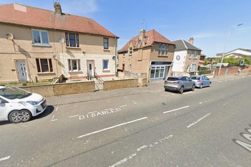 Polton Street, Bonnyrigg, EH19 2 bed flat to rent - £1,045 pcm (£241 pw)