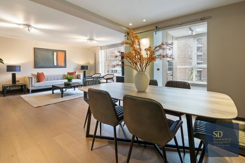 St John's Wood Park, London NW8 3 bed apartment to rent - £6,066 pcm (£1,400 pw)