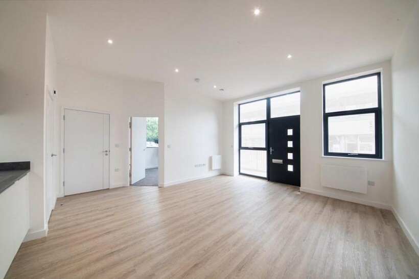 Fairview House, Ashwood Way RG23 1 bed apartment to rent - £1,040 pcm (£240 pw)