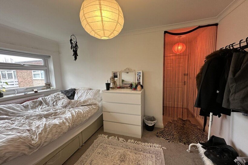 Fallowfield M14 4 bed penthouse to rent - £3,085 pcm (£712 pw)