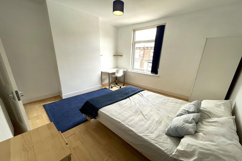 30 Denham Road, Ecclesall 4 bed house share to rent - £347 pcm (£80 pw)