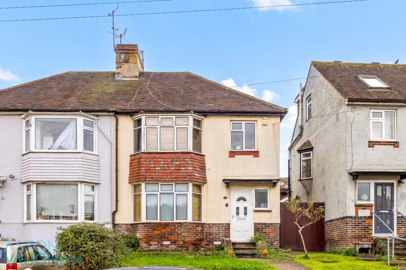 Brighton, East Sussex BN2 5 bed semi-detached house to rent - £2,816 pcm (£650 pw)