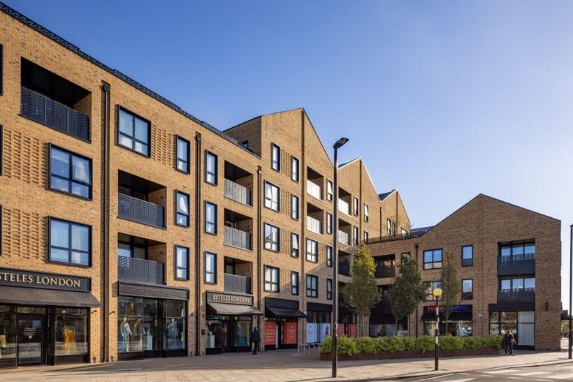 Boston Road, W7 Retail property (high street) to rent - £2,083 pcm (£481 pw)
