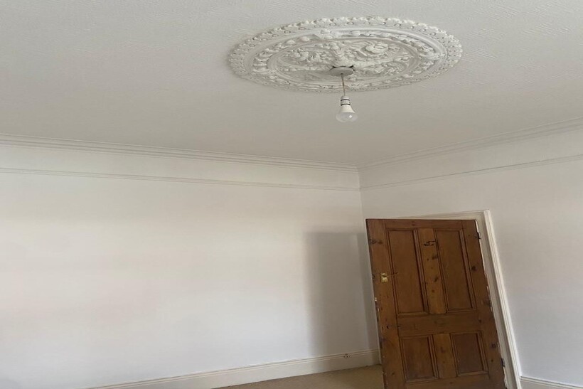 (COPY of) Biddlestone Road, Newcastle... 2 bed flat to rent - £940 pcm (£217 pw)