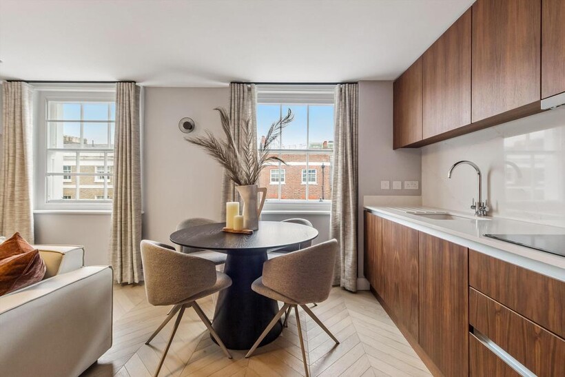 Great Cumberland Place, London, W1H 3 bed flat to rent - £8,333 pcm (£1,923 pw)