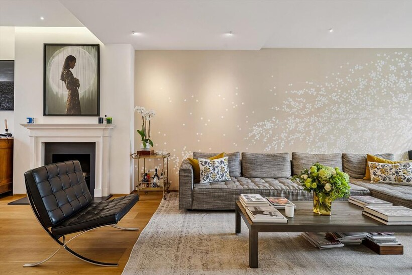 Cathcart Road, Chelsea, London, SW10 5 bed semi-detached house to rent - £16,250 pcm (£3,750 pw)