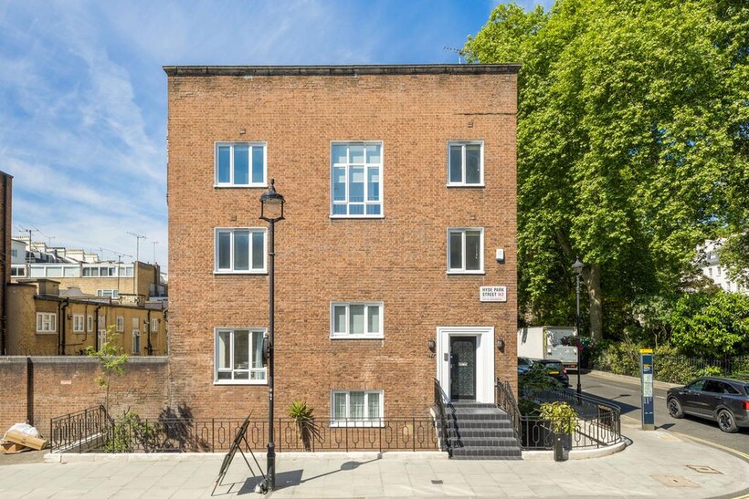 London W2 4 bed apartment to rent - £10,500 pcm (£2,423 pw)