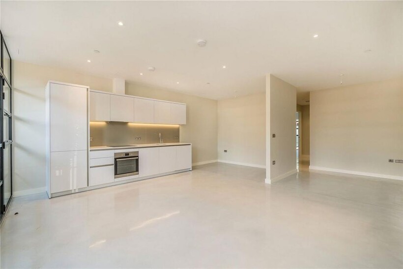 Hampshire Street, London NW5 2 bed flat to rent - £3,420 pcm (£789 pw)