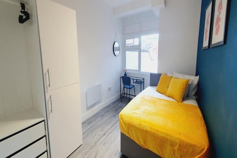 18 Woodville Street, St Helens 1 bed in a house share to rent - £430 pcm (£99 pw)