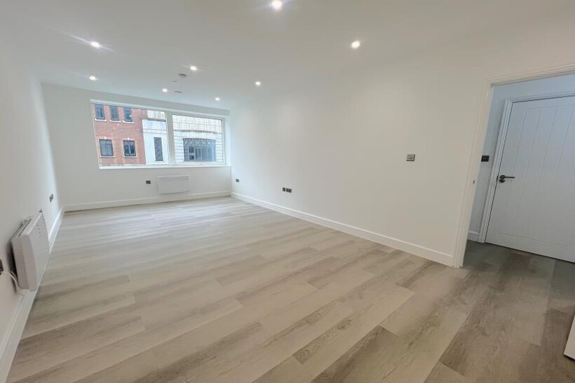 North Street, Guildford GU1 1 bed apartment to rent - £1,475 pcm (£340 pw)