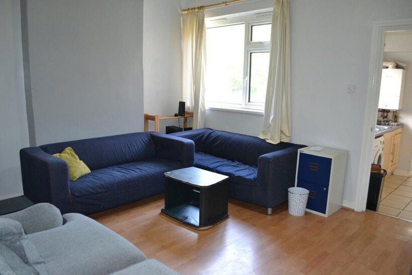 59 Dawlish Road, B29 7AF 5 bed house to rent - £1,863 pcm (£430 pw)