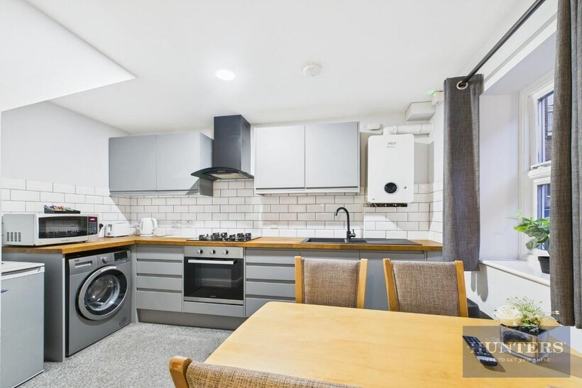 CAM02256 G0-PR0255-STILL003.jpg