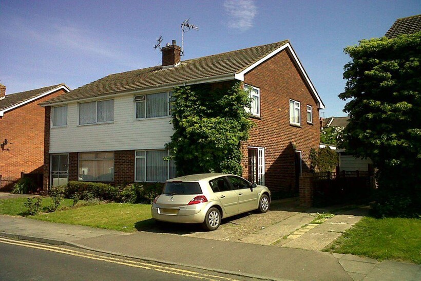 College Road, Canterbury 5 bed house to rent - £2,986 pcm (£689 pw)