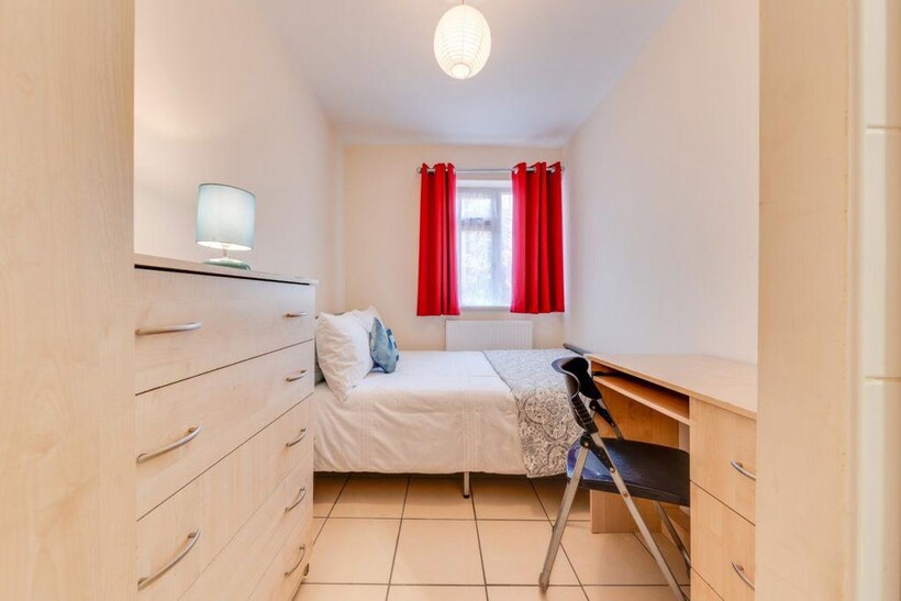 Kent Avenue, Canterbury 6 bed house to rent - £2,778 pcm (£641 pw)