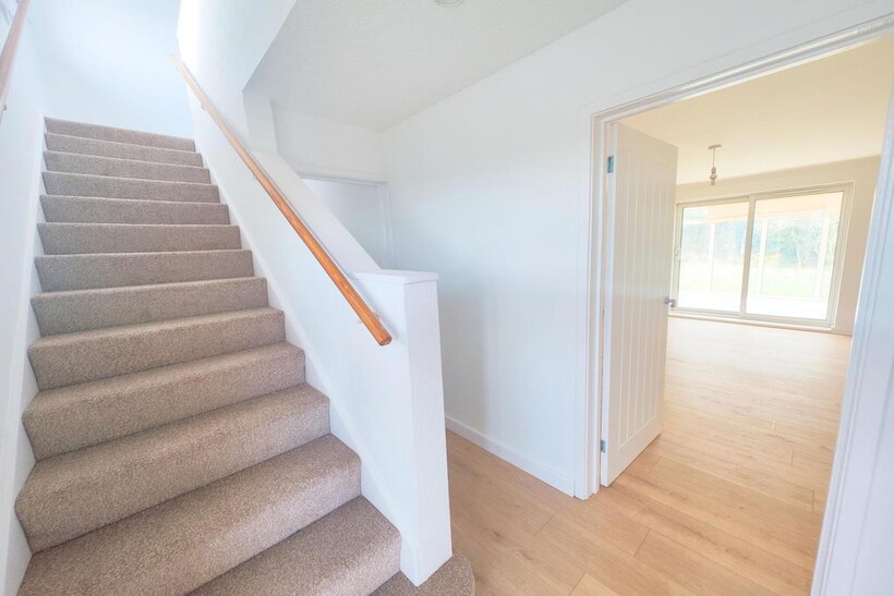 Slack Lane, Heath S44 4 bed semi-detached house to rent - £1,195 pcm (£276 pw)