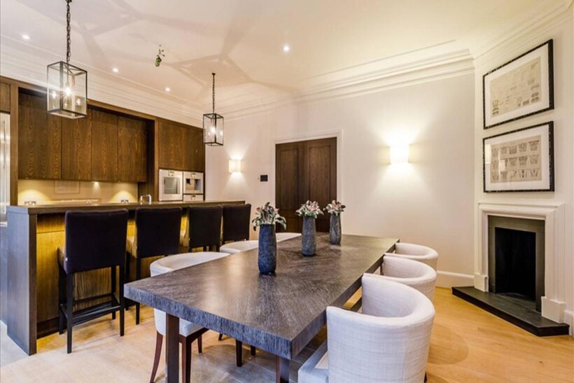 Duke Street, Mayfair, London, W1K 3 bed flat to rent - £25,567 pcm (£5,900 pw)