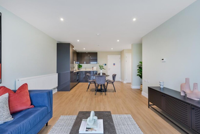 Enigma Square, Milton Keynes Milton... 1 bed apartment to rent - £1,445 pcm (£333 pw)