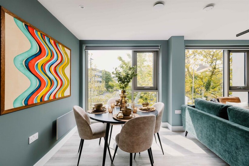 Plot R1008 at Loudons Yard, The... 2 bed apartment to rent - £1,935 pcm (£447 pw)