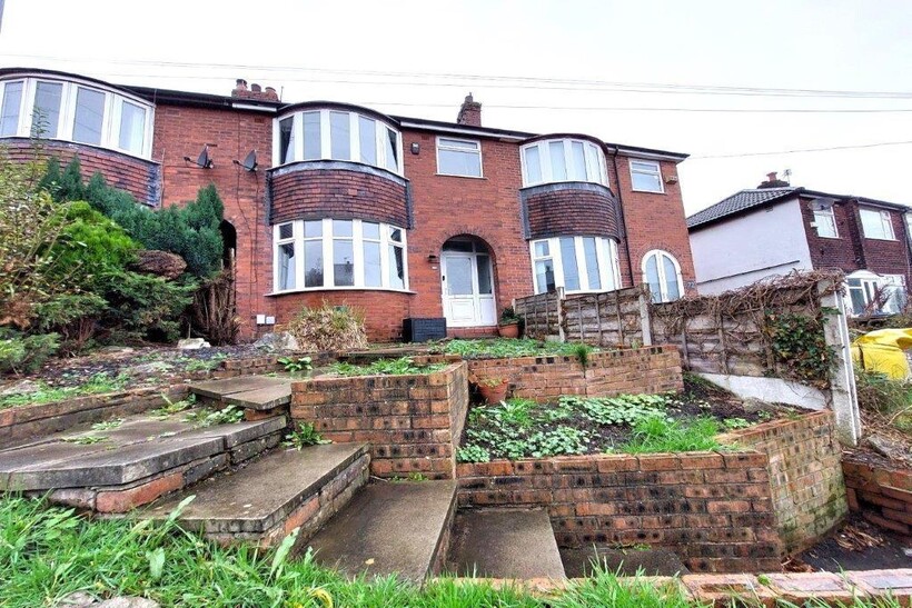 Outwood Road, Radcliffe, Manchester 3 bed terraced house to rent - £1,175 pcm (£271 pw)