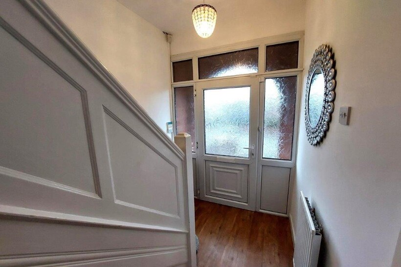 Outwood Road, Radcliffe, Manchester 3 bed terraced house to rent - £1,175 pcm (£271 pw)