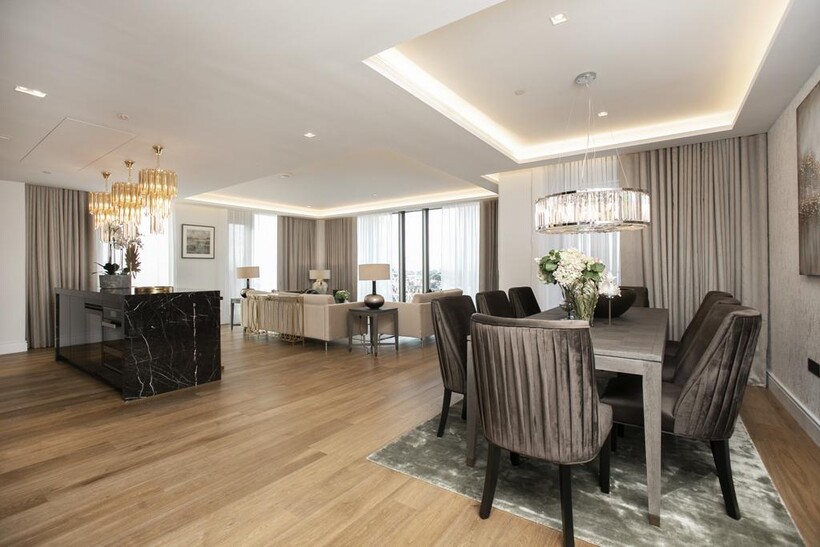 Belvedere Road, London SE1 2 bed apartment to rent - £9,500 pcm (£2,192 pw)