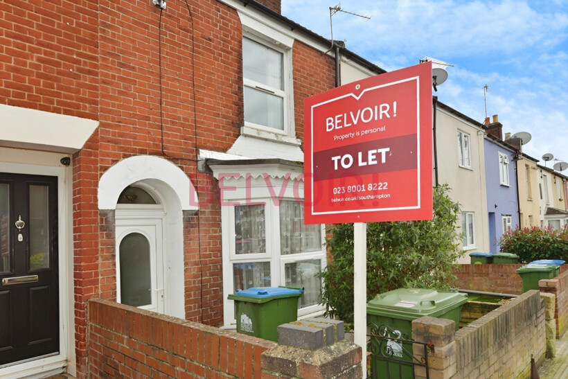 Earls Road, Southampton SO14 3 bed terraced house to rent - £1,375 pcm (£317 pw)