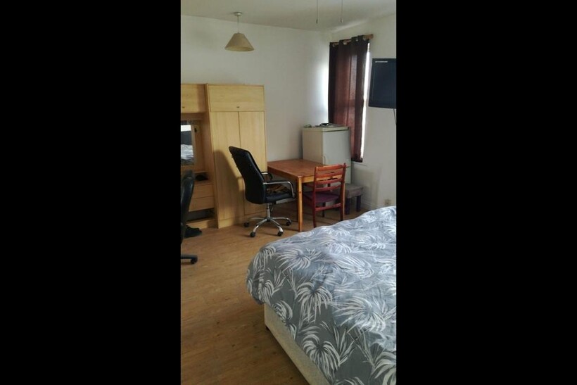 Canwick Road, Lincoln LN5 1 bed in a house share to rent - £460 pcm (£106 pw)