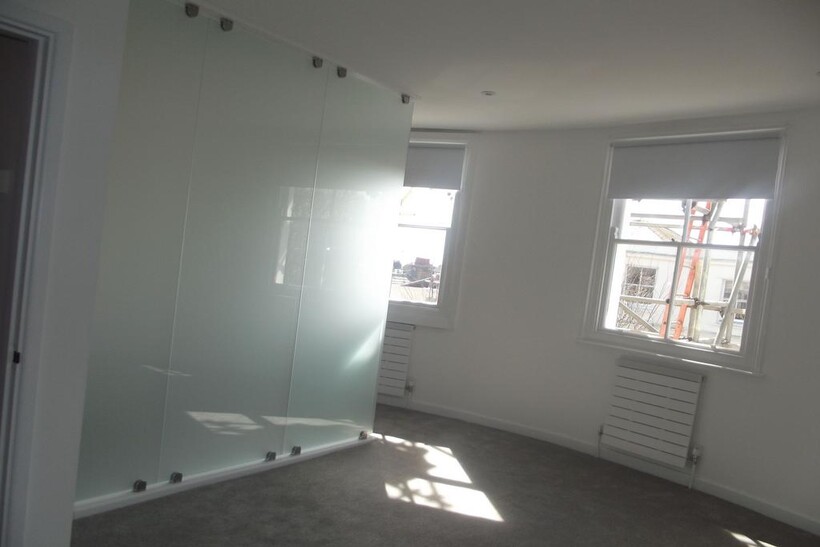 Brunswick Road, Hove BN3 1 bed flat to rent - £940 pcm (£217 pw)