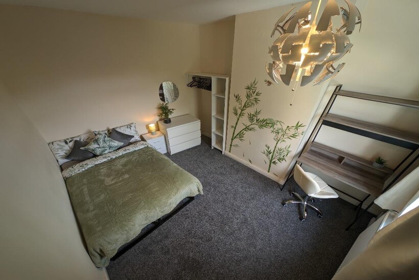Enderley Street, Newcastle-Under-Lyme... 2 bed flat to rent - £440 pcm (£102 pw)
