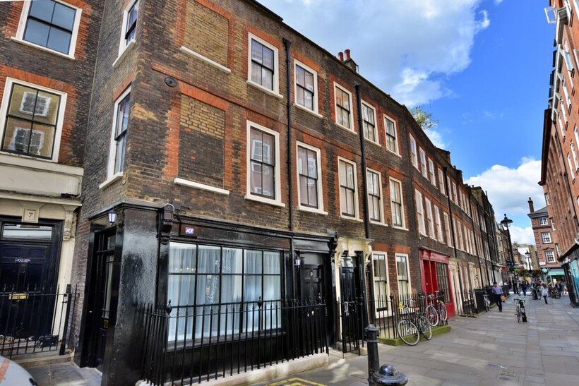 Meard Street, Soho, London W1 5 bed terraced house to rent - £9,533 pcm (£2,200 pw)