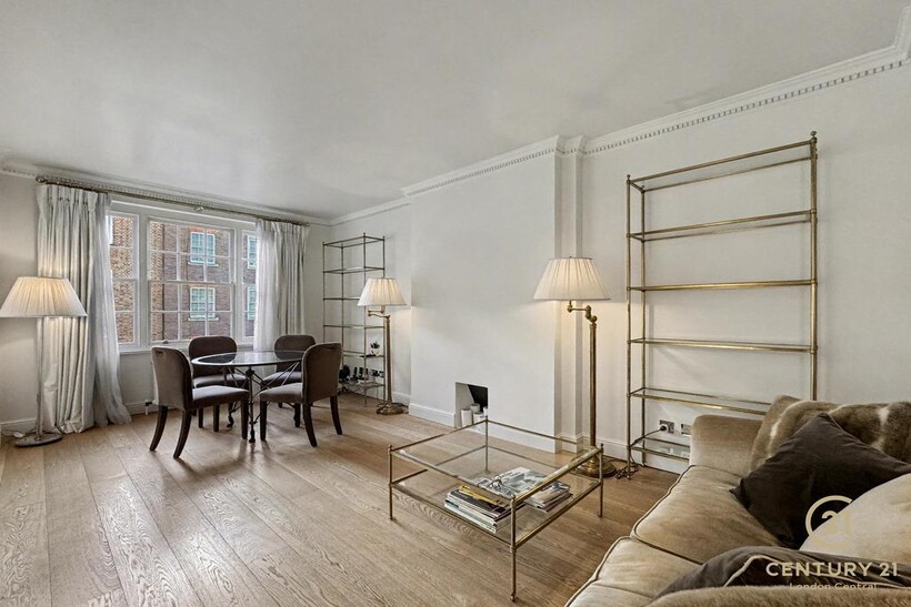 Upper Grosvenor Street, Mayfair... 2 bed apartment to rent - £5,600 pcm (£1,292 pw)
