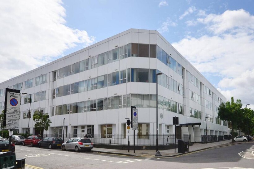 Drayton Park, Highbury, London, N5 1 bed flat to rent - £3,575 pcm (£825 pw)