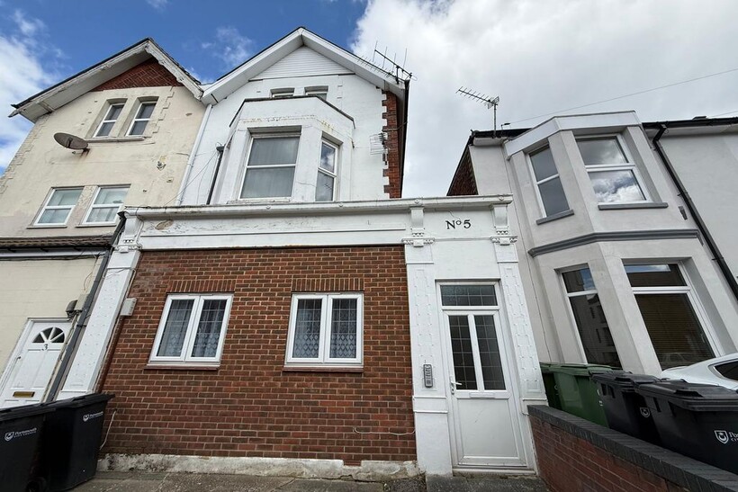 Granada Road, Southsea, PO4 1 bed flat to rent - £800 pcm (£185 pw)