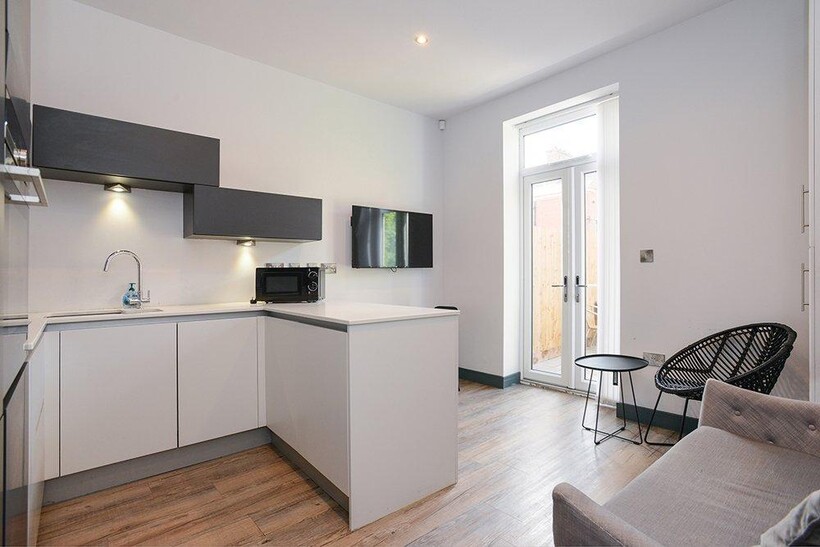 Park Suites, Nottingham NG7 2 bed flat to rent - £1,586 pcm (£366 pw)