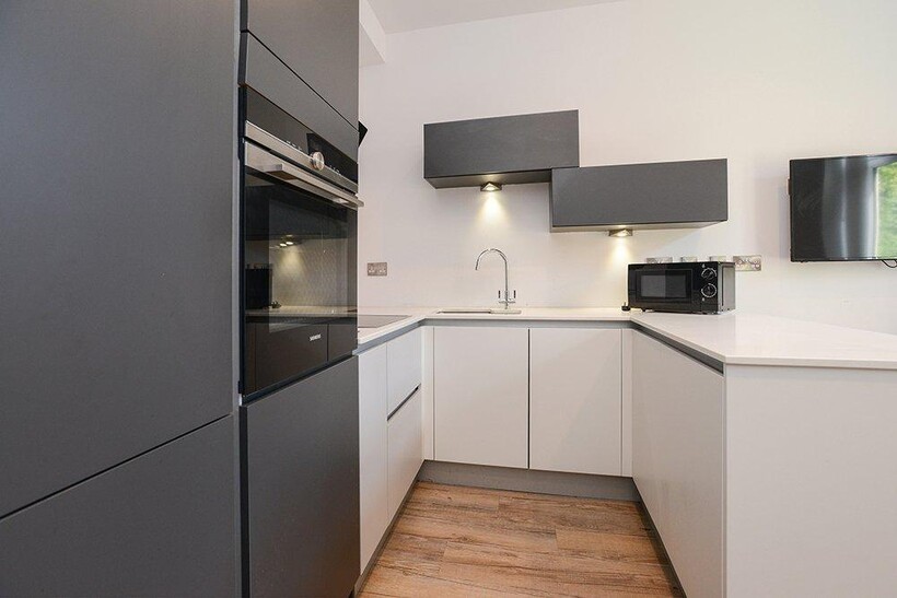 Park Suites, Nottingham NG7 2 bed flat to rent - £1,586 pcm (£366 pw)