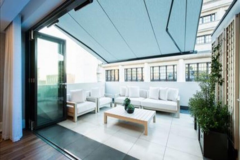 Young Street, London, W8 3 bed penthouse to rent - £27,083 pcm (£6,250 pw)