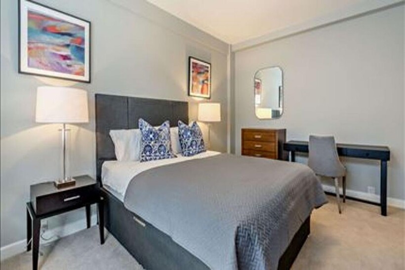Hill Street, London, W1J 1 bed apartment to rent - £3,276 pcm (£756 pw)