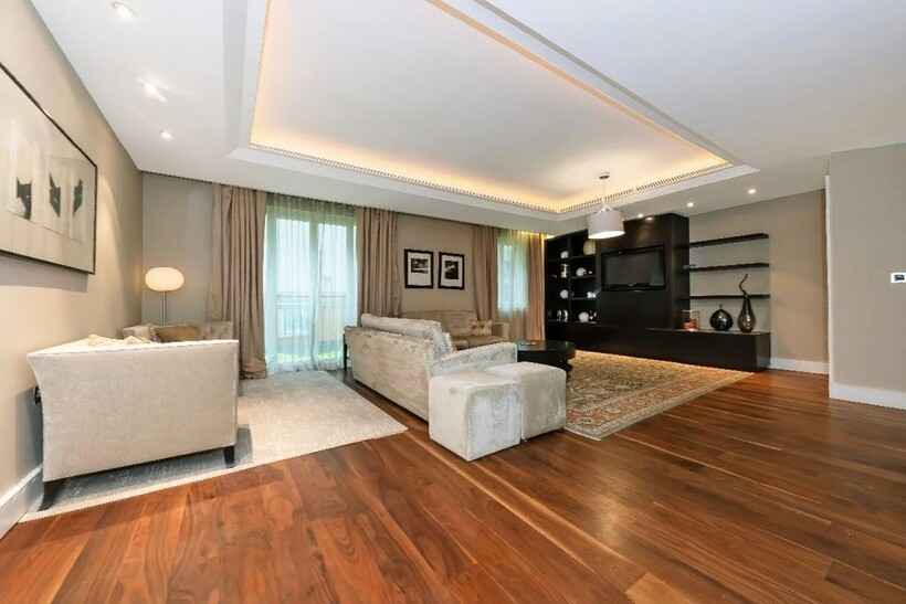 Lancelot Place, SW7 3 bed apartment to rent - £17,329 pcm (£3,999 pw)