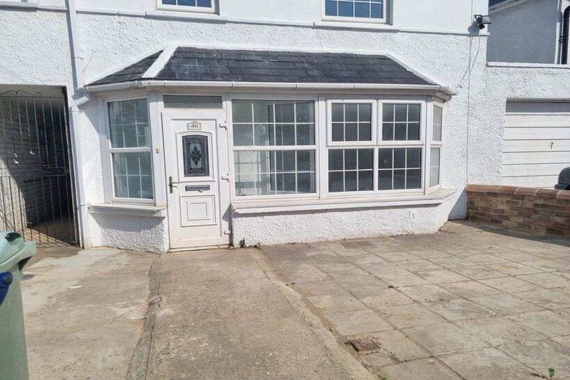 Clive Road 6 bed house to rent - £3,700 pcm (£854 pw)