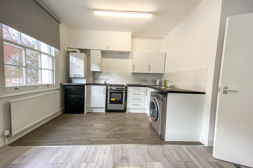 Malden Road,  Kentish Town, NW5 1 bed flat to rent - £1,898 pcm (£438 pw)
